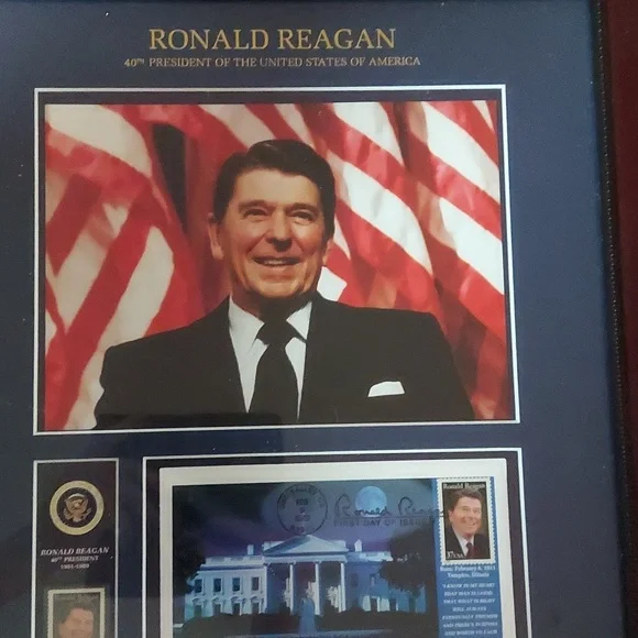 Official USPS President Ronald Reagan Wall decor ...like new - Picture 2 of 12